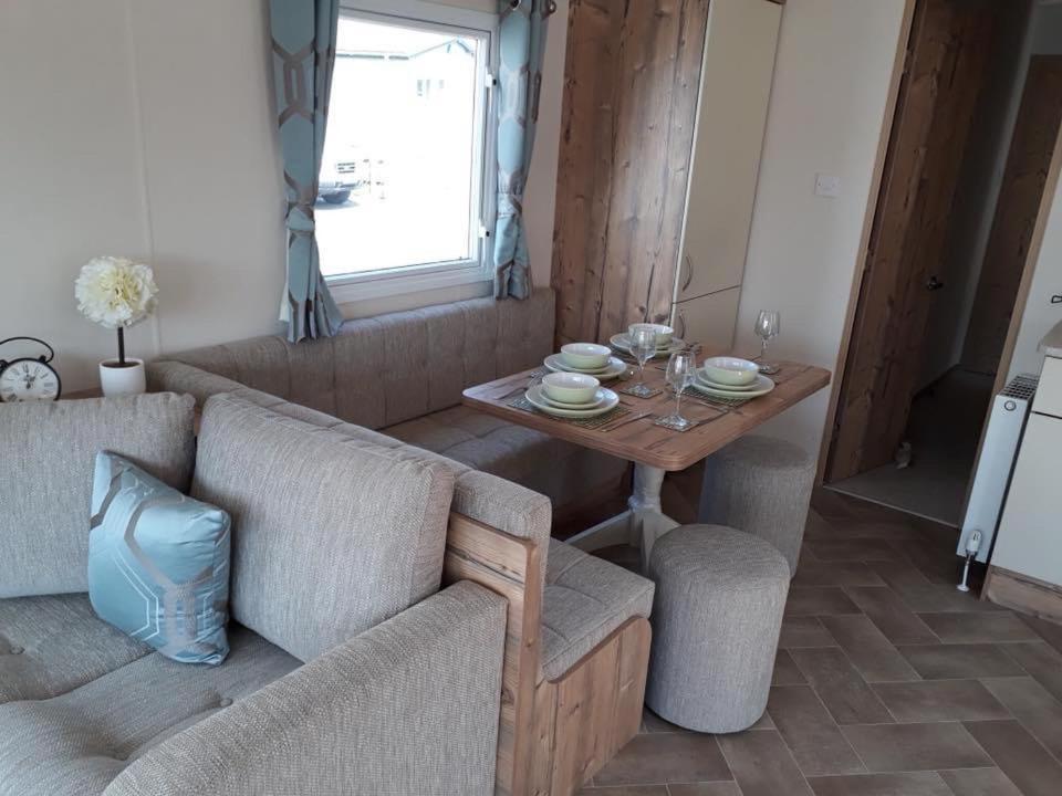 Westerley Cove Hotel Lymington Buitenkant foto