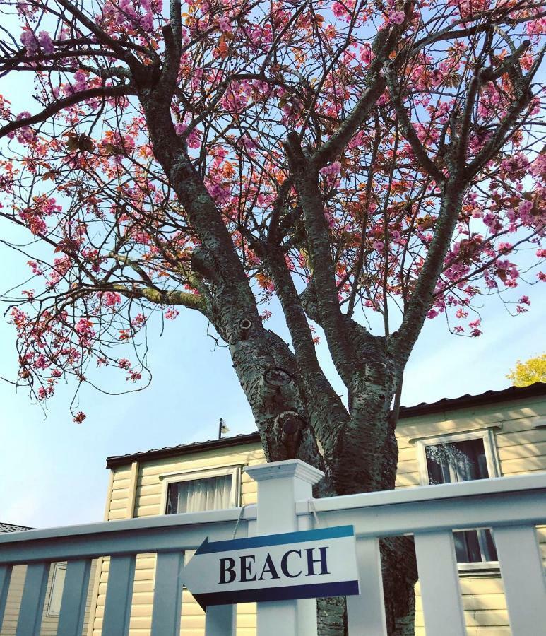 Westerley Cove Hotel Lymington Buitenkant foto